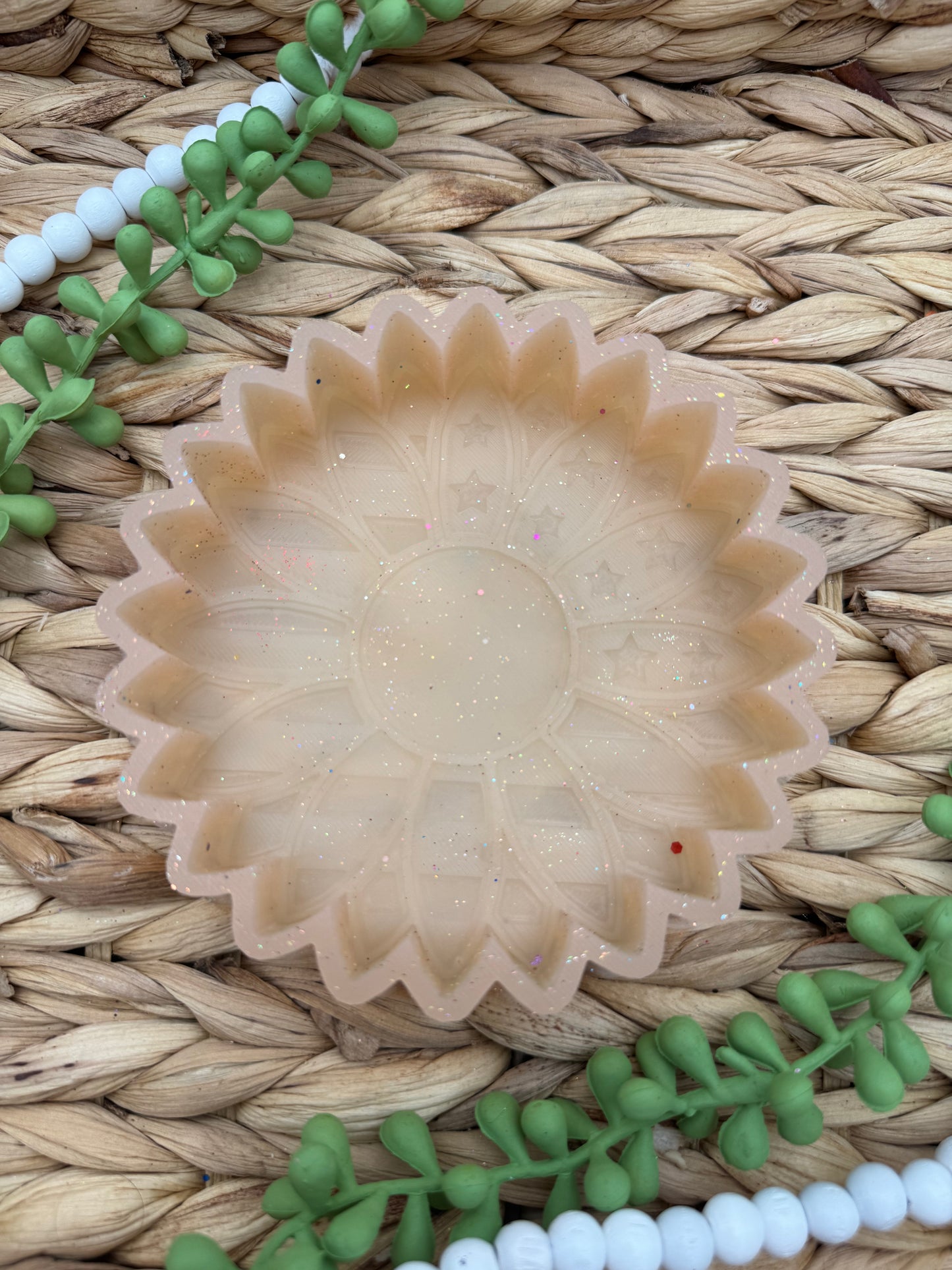 USA Sunflower Mold - USED - Natollie