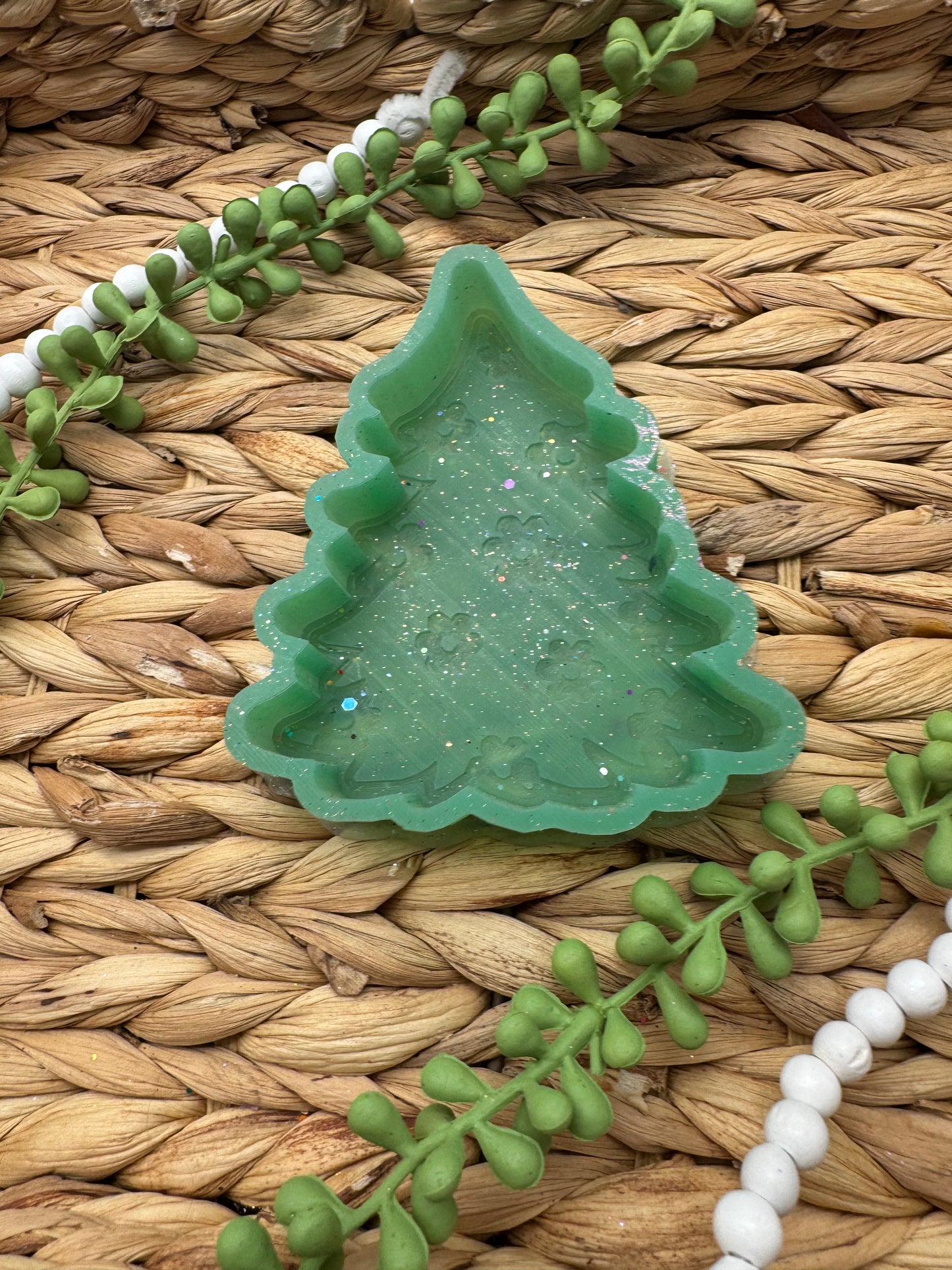 Christmas Tree Floral Winter - USED - Natollie