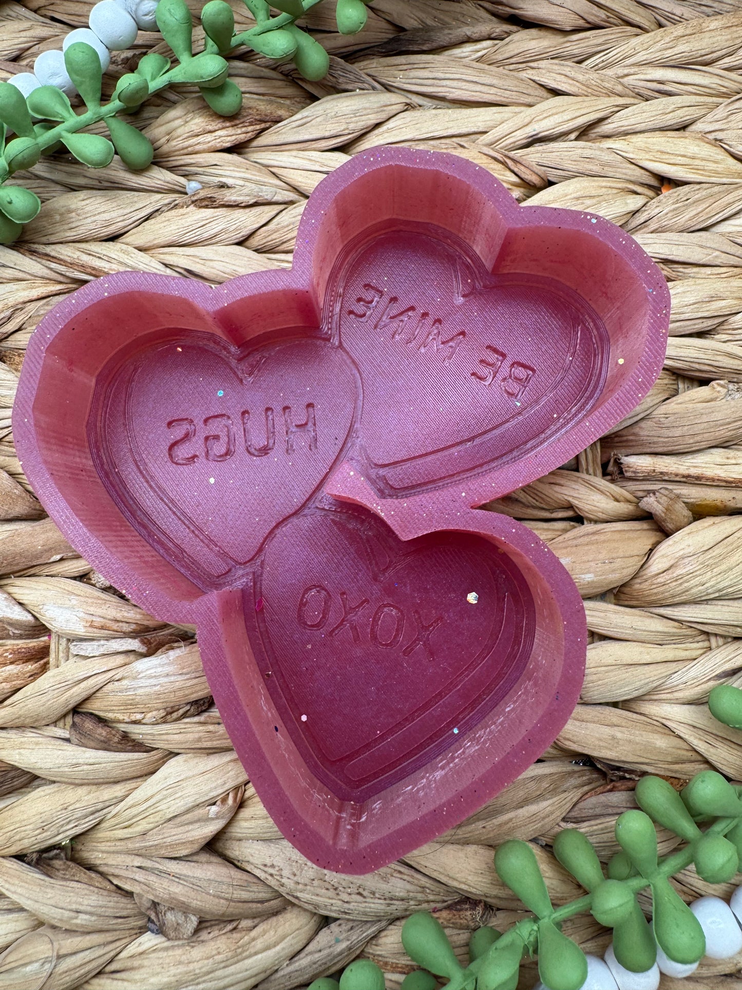 Triple Heart Stack Be Mine XOXO Hugs - USED - K&L