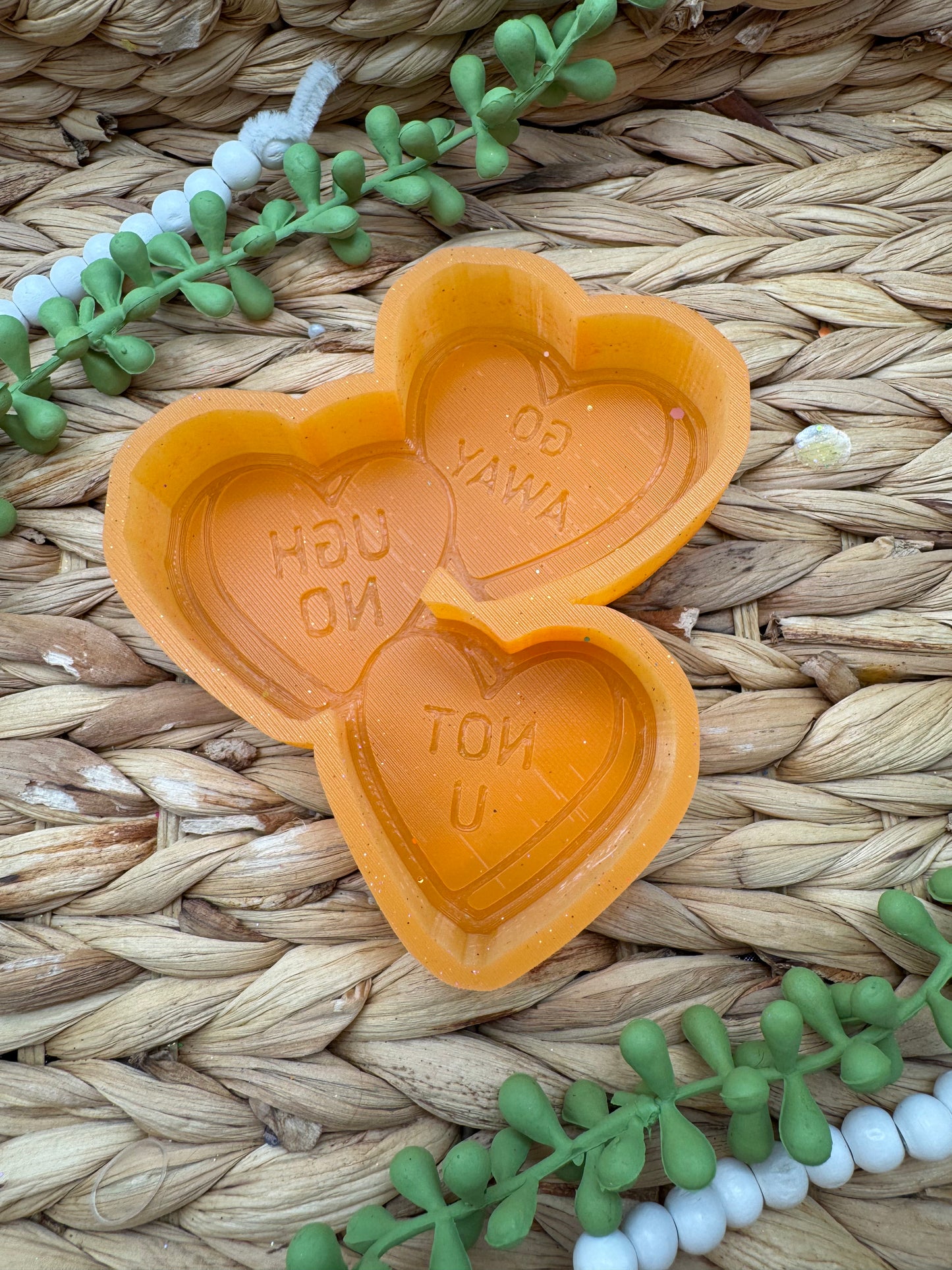 Triple Heart Stack Be Mine XOXO Hugs - USED - K&L