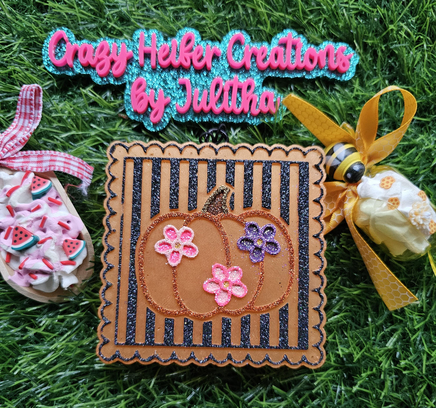 Pumpkin Frame Freshie Mold, Floral pumpkin, Flower Pumpkin Mold, Fall Freshie Mold, Autumn Freshies, Fall Freshie Ideas, Best Selling Fall