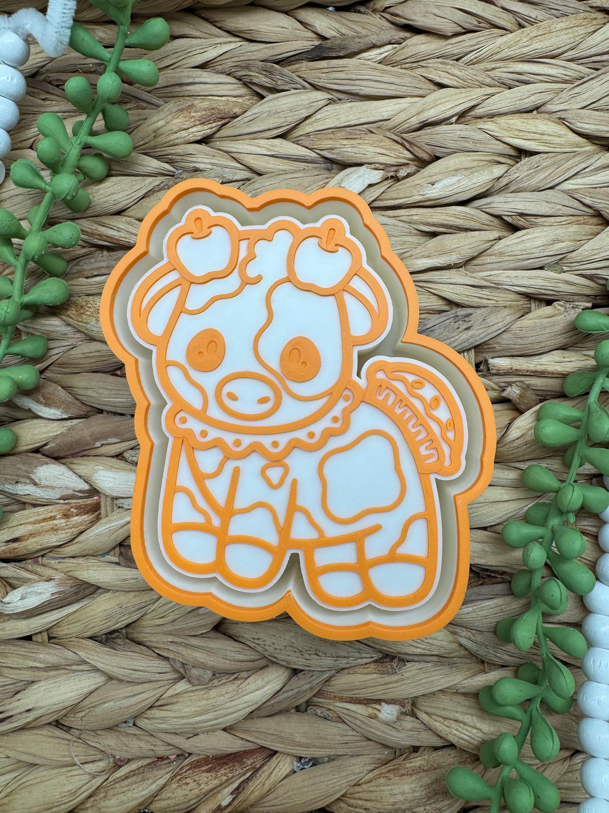 Apple Pie Cow Freshie Mold, western freshie molds, pie freshie mold, fall freshie mold, autumn freshie mold, food freshie mold, cutie cow
