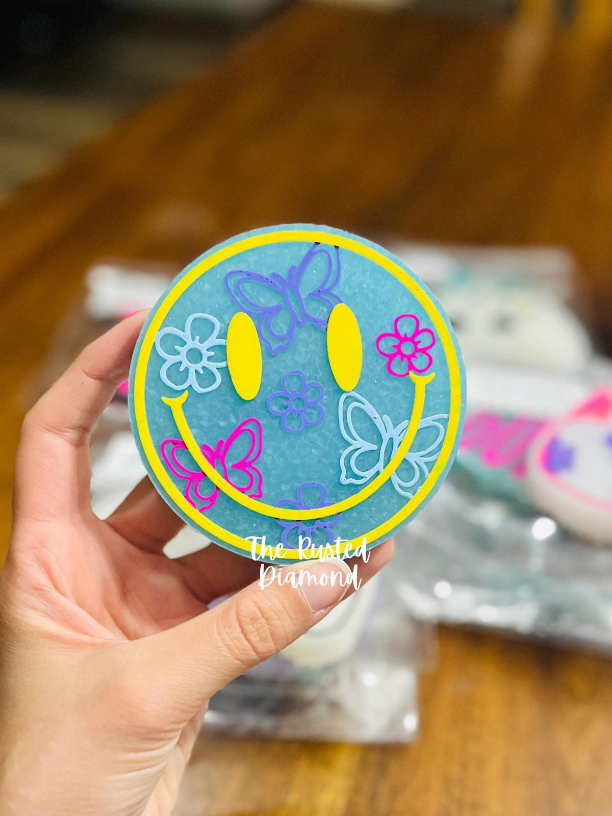 Butterfly Smile Round Insert for Circle Freshie Mold