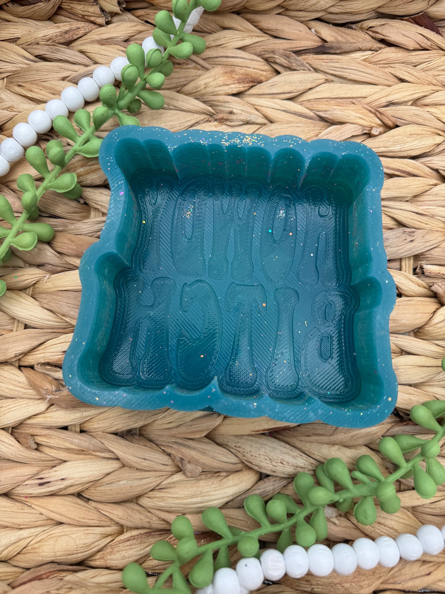 Howby Bitch Mold - USED - Baysic Bits