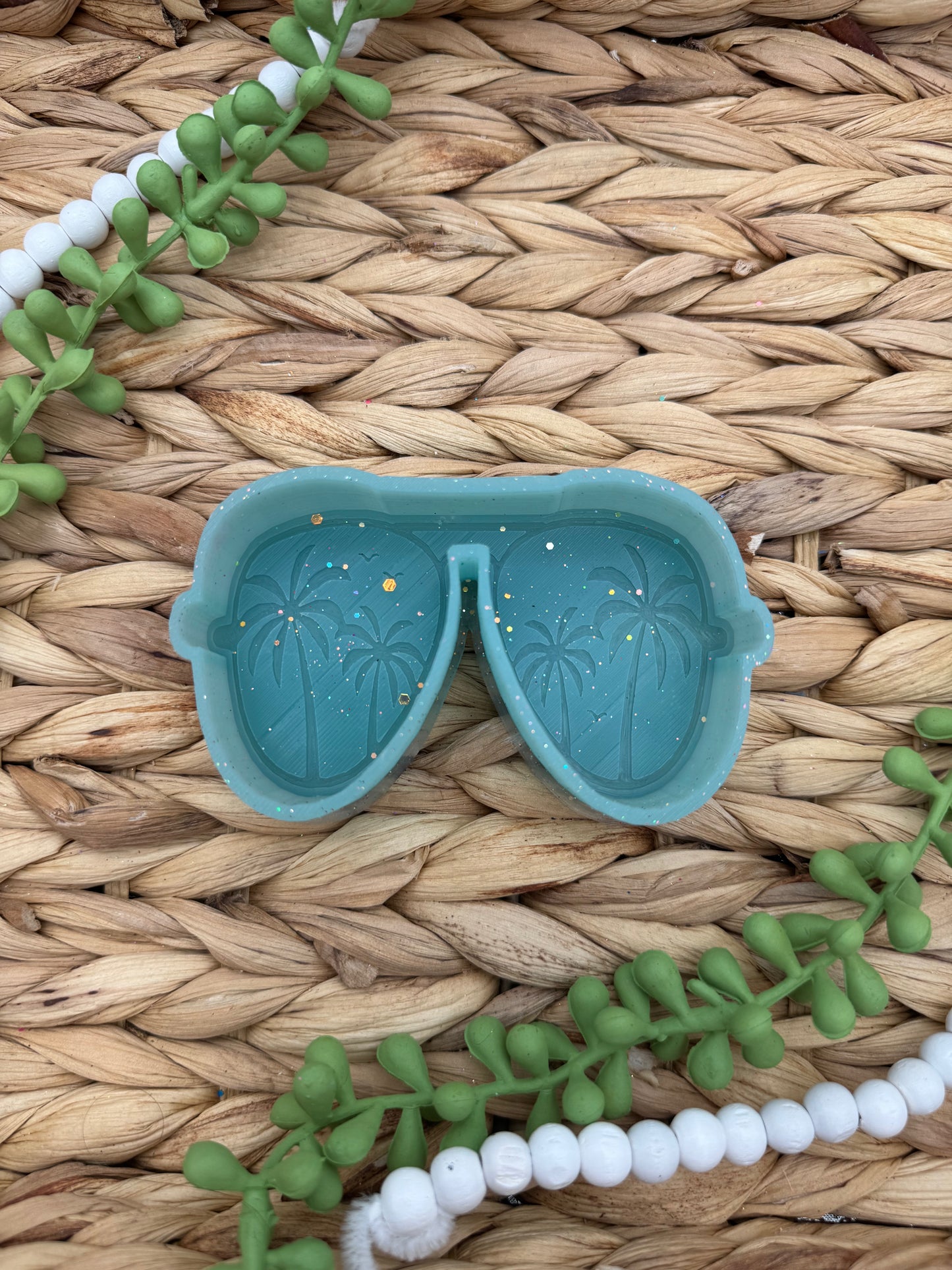 Palm Tree Glasses Mold - USED - Natollie
