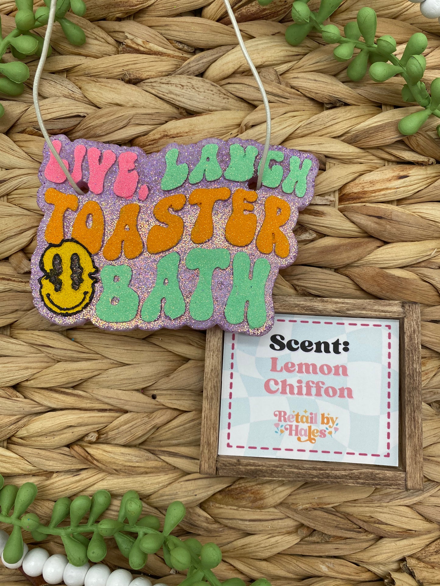 235- Live Laugh Toaster Bath- Lemon Chiffon