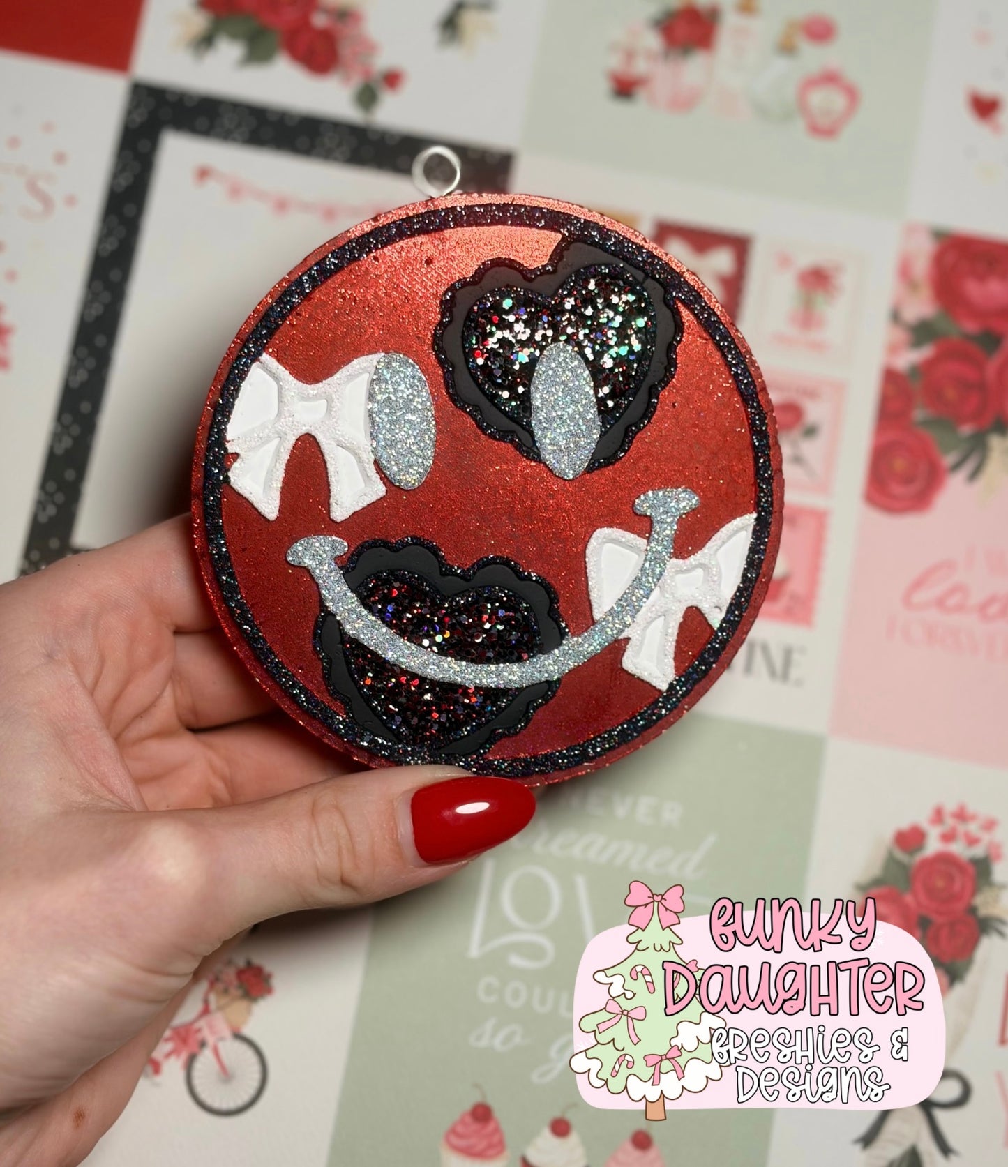 Lace Hearts and Bows Smile Round Insert for Circle Freshie Mold