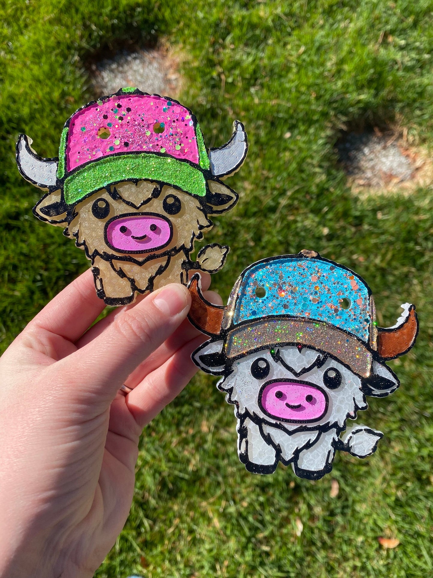 Highland Cow with Baseball Cap Freshie Mold, cardstock silicone molds, freshie molds for men, western freshie molds, ball cap freshie mold