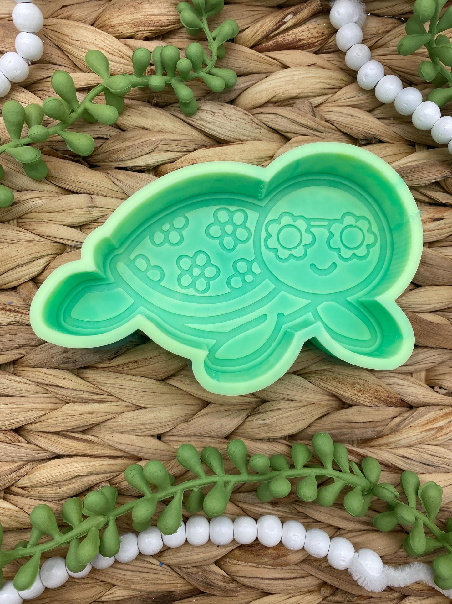 Flower Turtle Freshie Mold, Retro Freshie Molds, Animal Freshie Molds, Turtle Soap Mold, Coquette Freshie Molds, Retro Soap Molds, Floral