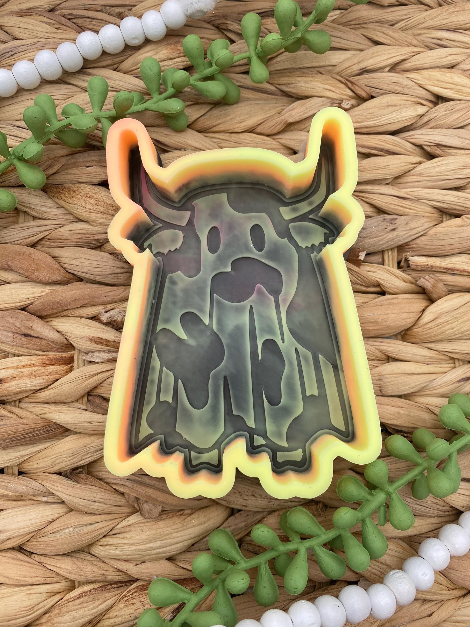 Cow Ghost Freshie Mold, Halloween Freshie Mold, Fall Freshie Mold, Western Spooky Silicone Mold, Autumn Freshie Mold, Farm fall molds,