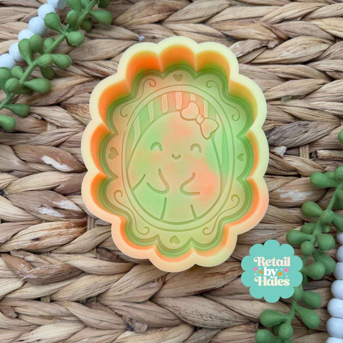 Ghost in Frame Freshie Mold, Halloween Freshie Mold, Fall Freshie Mold, Ghost Silicone Mold, Spooky freshie Mold, cute Ghost freshie Mold