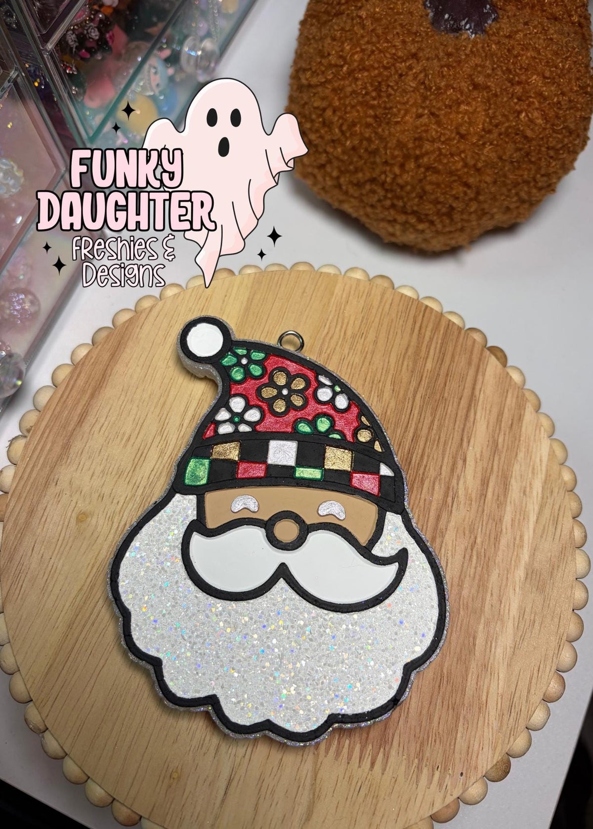 Santa Floral Freshie Mold, Christmas freshie mold, santa claus silicone mold, Cute Santa mold, retro santa face mold, retro santa hat freshi