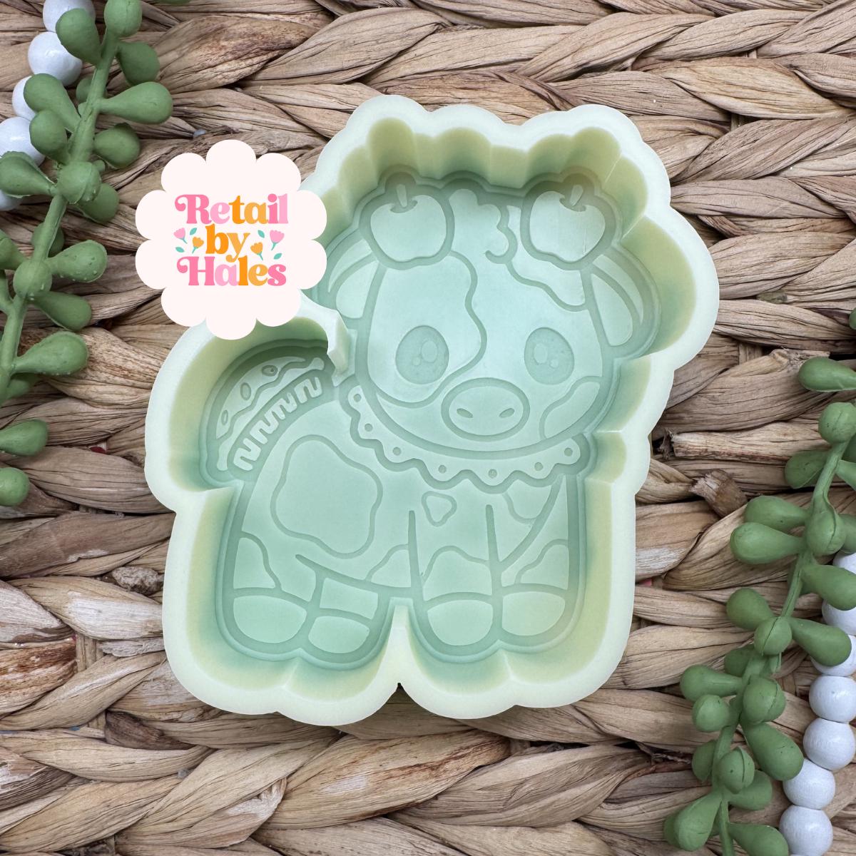 Apple Pie Cow Freshie Mold, western freshie molds, pie freshie mold, fall freshie mold, autumn freshie mold, food freshie mold, cutie cow