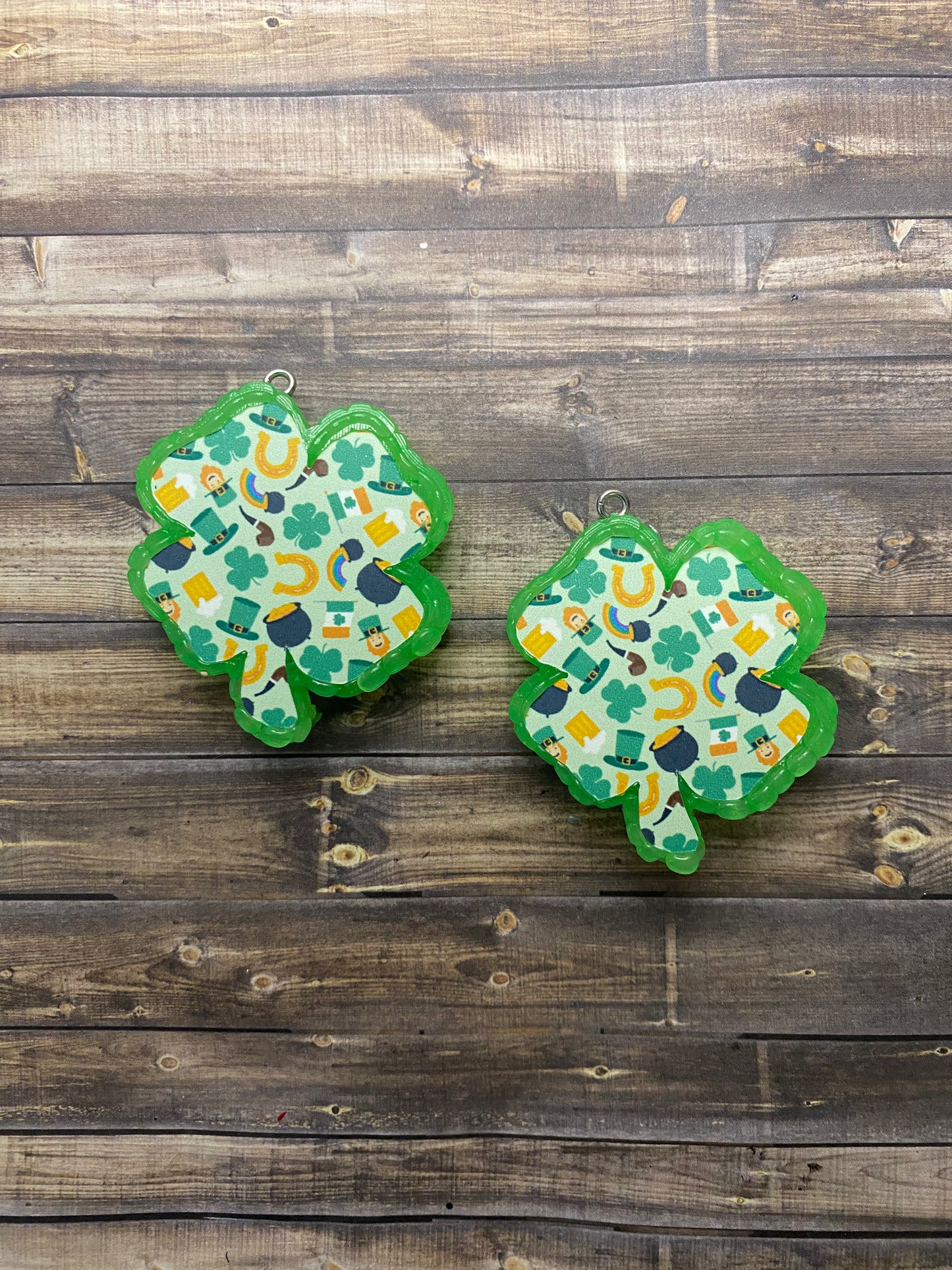 Patterned St. Patrick Vent Clip Freshie