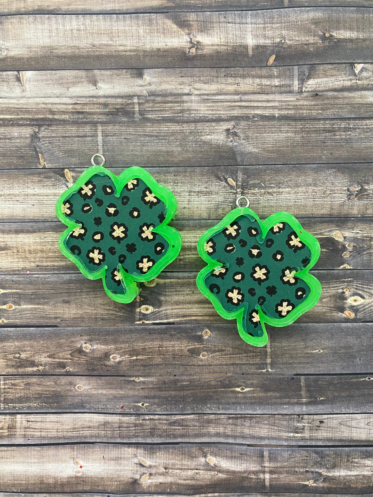 Patterned St. Patrick Vent Clip Freshie