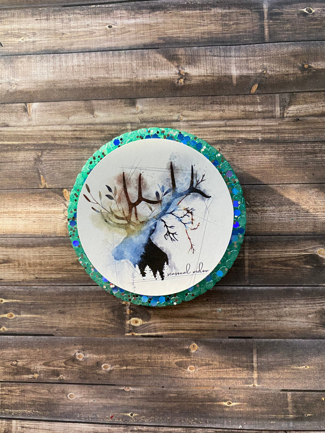 Seasonal Widow- Deer Head Freshie